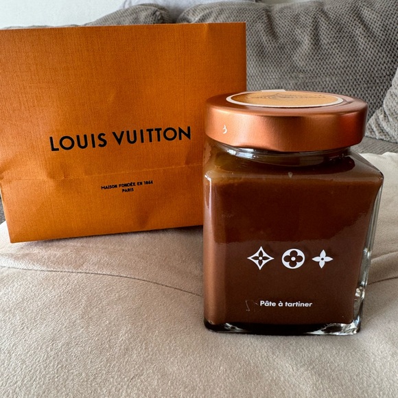 Louis Vuitton chocolate spread - Picture 1 of 8